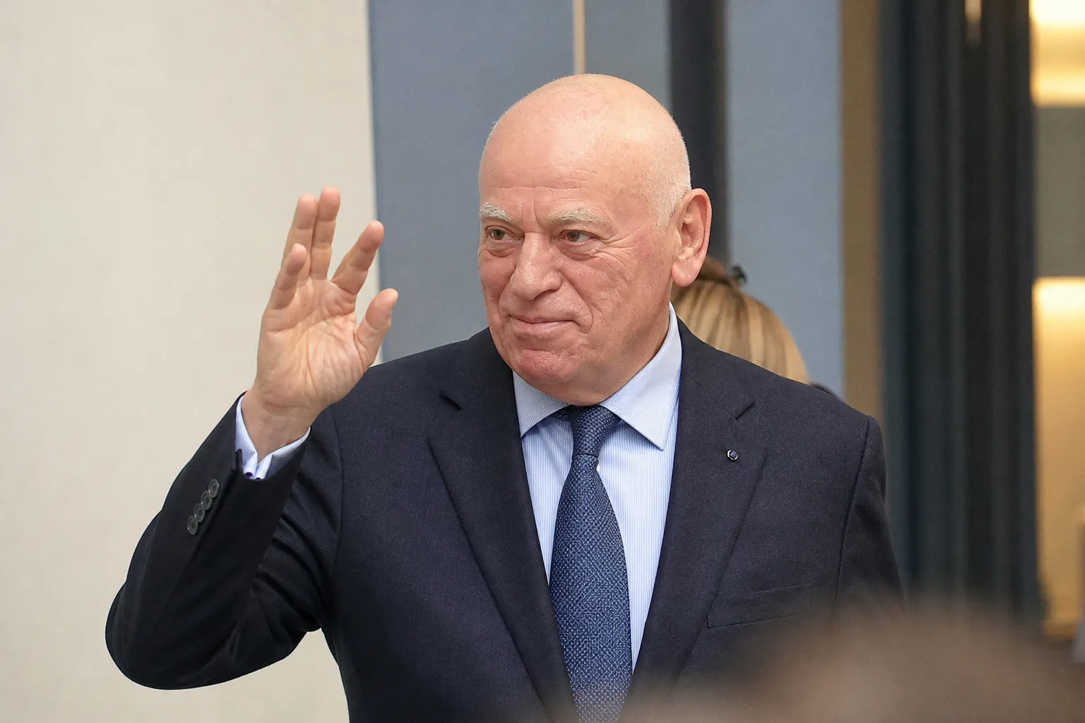 Режим сна и привычки Лео Бокерии для бодрости и здоровья